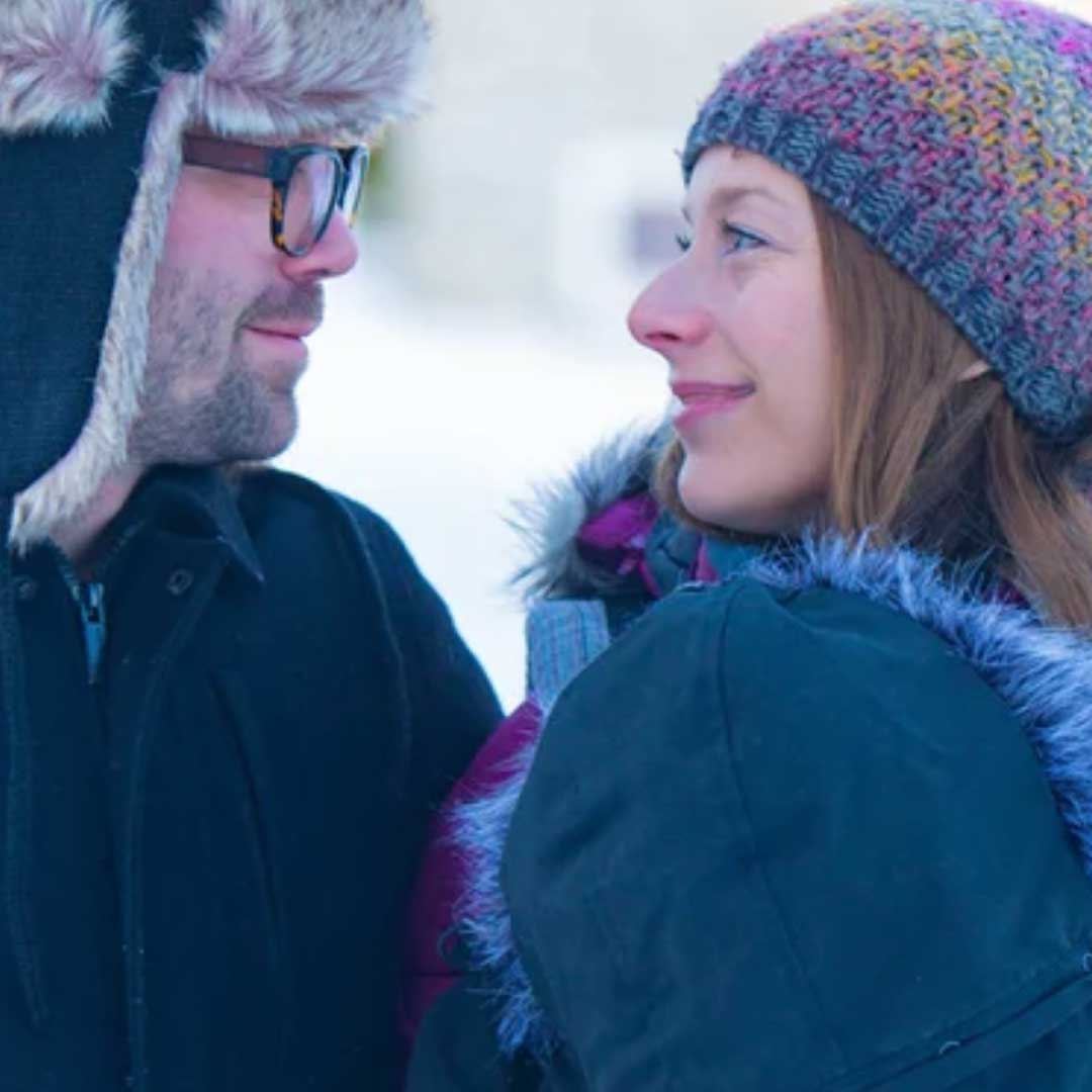 Comment sortir avec bébé en hiver (et aimer ça!)?