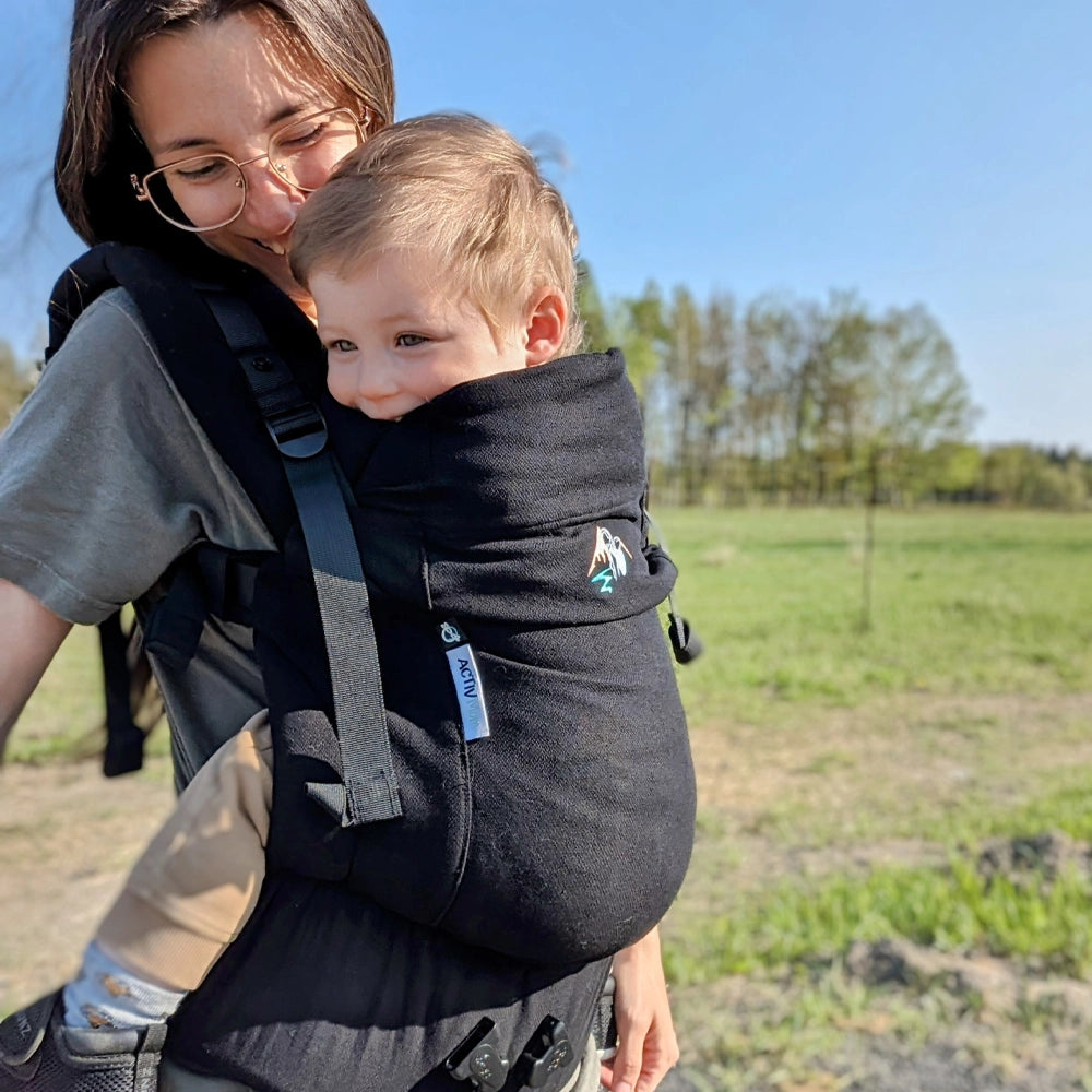 Baby trek carrier online