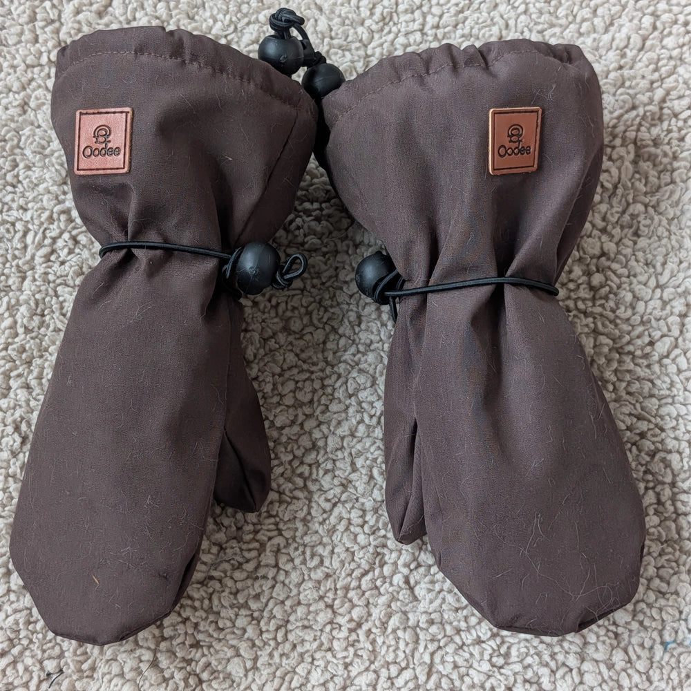 Oodee Mittens | Green Trendy Knit