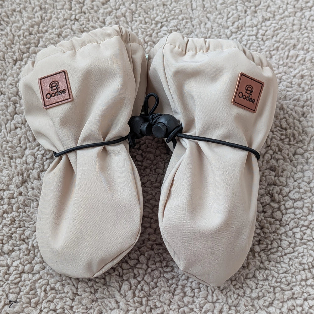 Oodee Mittens | Green Trendy Knit